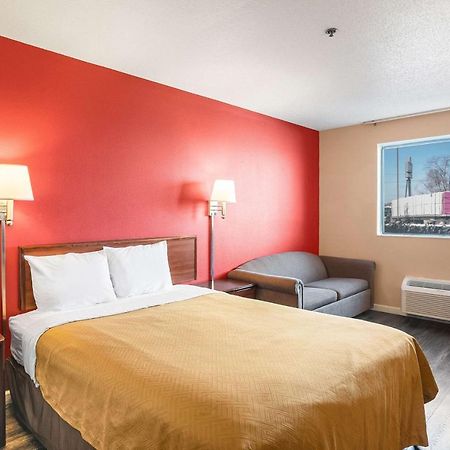 Econo Lodge Princeton Exteriér fotografie