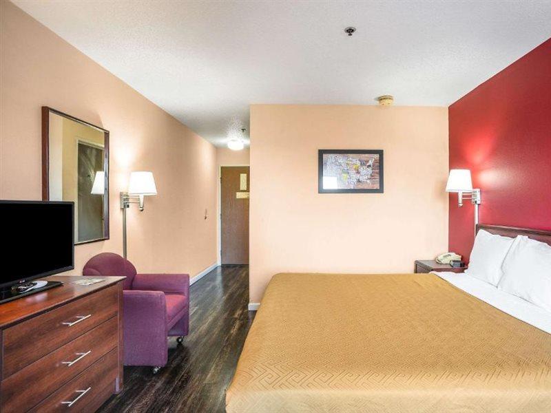 Econo Lodge Princeton Exteriér fotografie