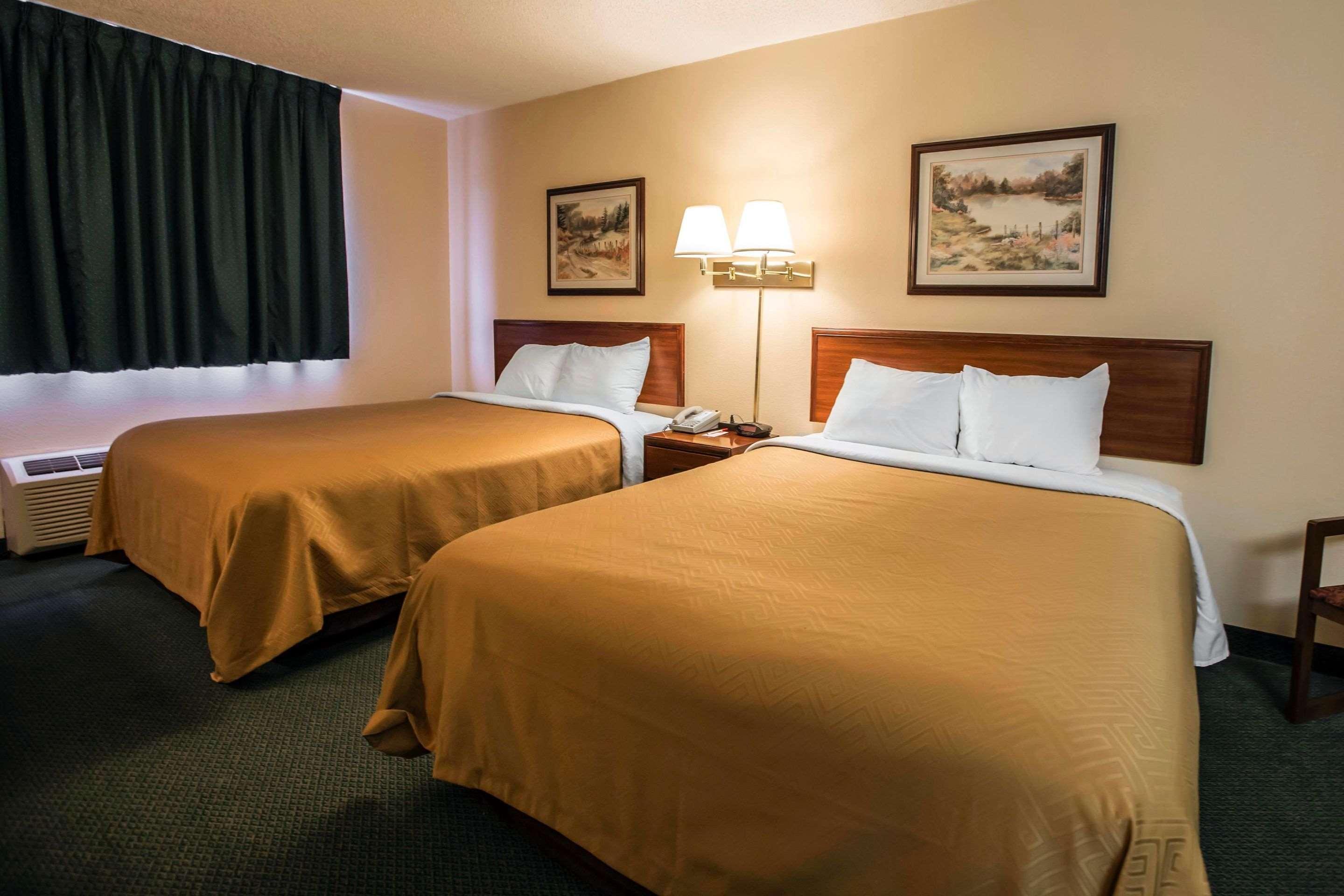 Econo Lodge Princeton Exteriér fotografie
