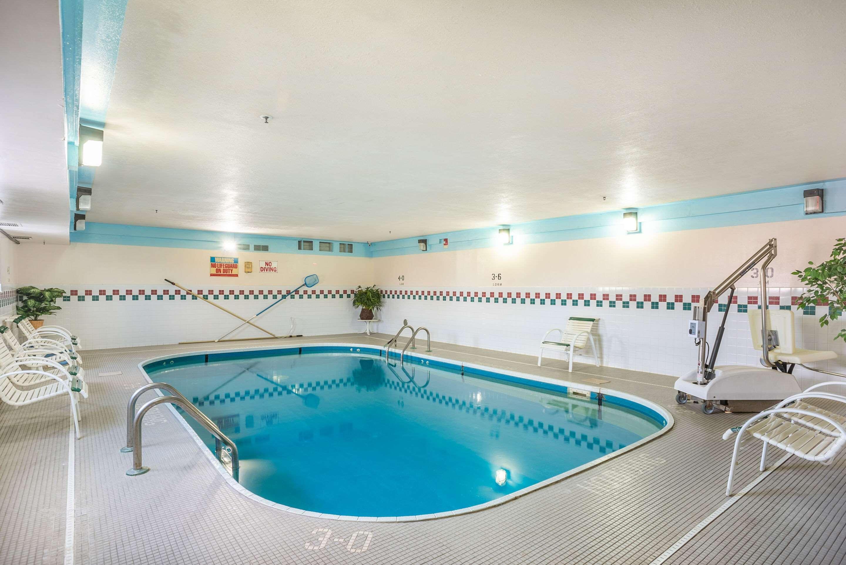 Econo Lodge Princeton Exteriér fotografie