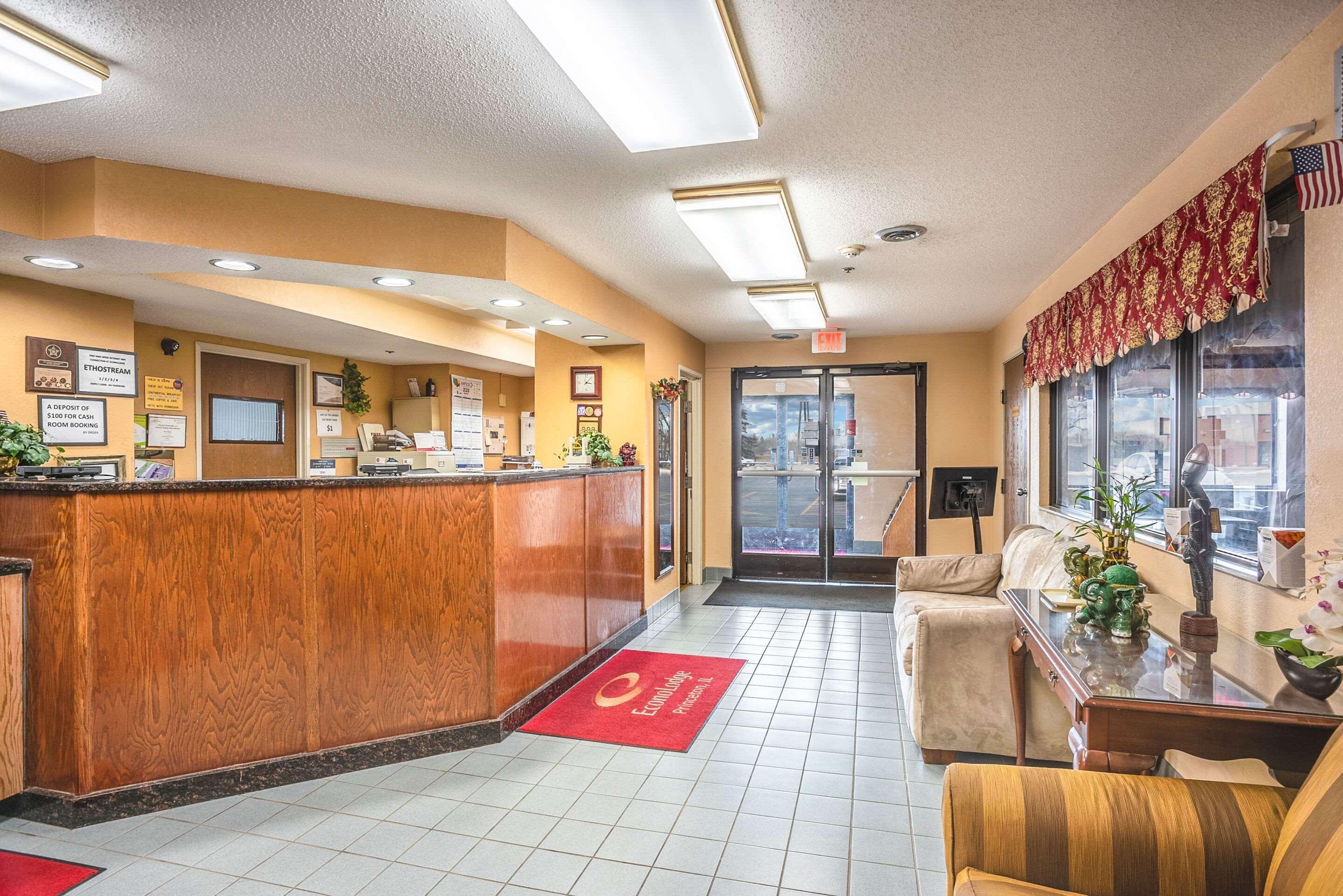 Econo Lodge Princeton Exteriér fotografie